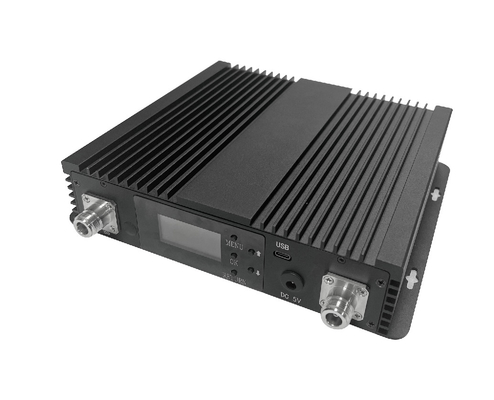 comprar Repetidor seletivo de banda digital tribanda 900 1800 2100MHz Personalizado para reforço de sinal fabricação em linha