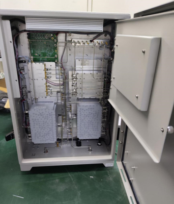 comprar Banda digital de alta potência seletiva de 10 Watt Engenharia Amplificador de sinal celular 40dBm Repetidor fabricação em linha